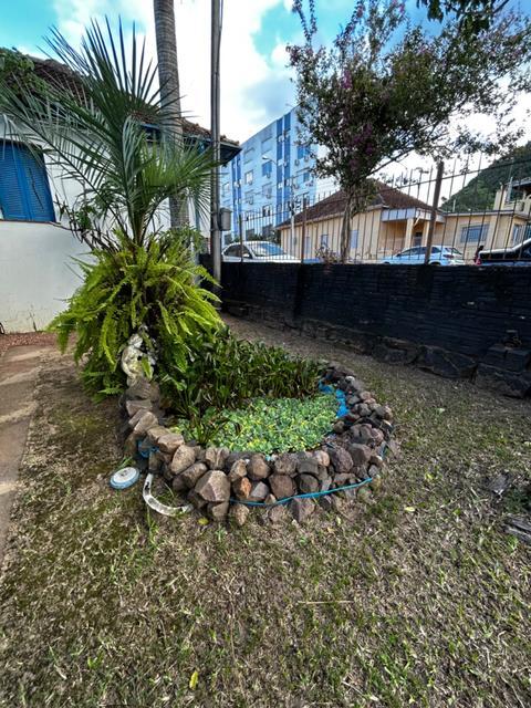 Casa à venda em Montenegro, Centro, com 2 quartos, com 380.41 m²